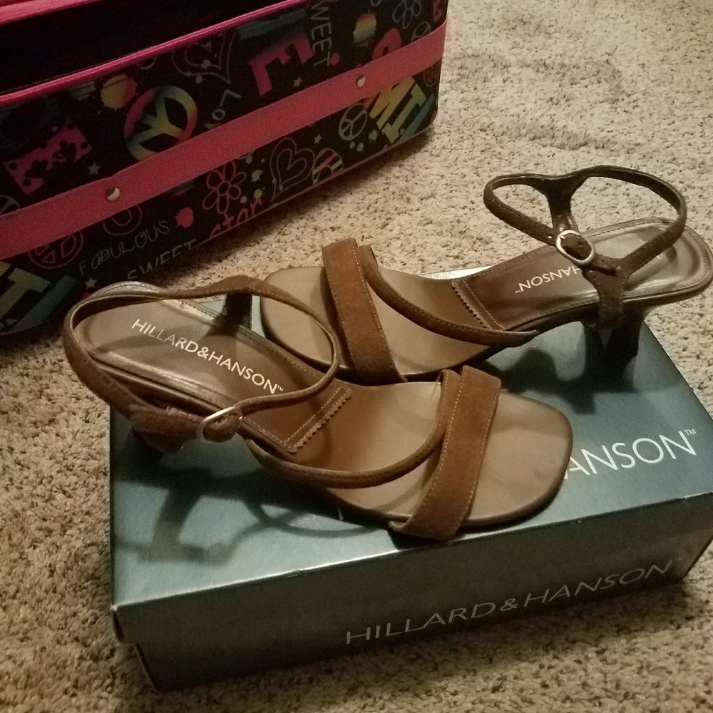 strap sandals